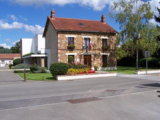 Aulnay-sur-Mauldre (Yvelines).