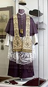 Sebastian-Kneipp-Museum Wörishofen: Showcase with clothing of the priest Sebastian Kneipp