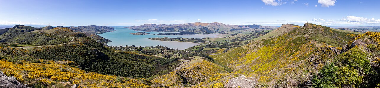 "Lyttelton_Harbour_(Whakaraupō)_from_Mt_Ada,_Canterbury,_New_Zealand.jpg" by User:Podzemnik