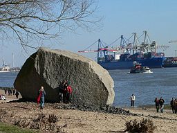 Glacial erratic