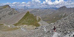 Vue depuis le sommet du pic Caramentran dans le Queyras (altitude 3050 m)