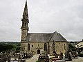 Saint-Urbain (Finistère) : l'église paroissiale et le cimetière autour de l'église.