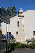 Monument aux morts.