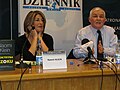 Naomi Klein and Jan Krzysztof Bielecki (b. 1951), Polish politician and economist - Warsaw (Poland), November 20, 2008