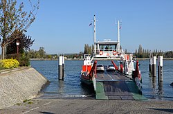 Ferry of La Bouille sur la Seine