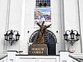 Русский: Статуя Христа на крыльце собора
