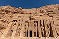 "Templo_de_Nefertari,_Abu_Simbel,_Egipto,_2022-04-02,_DD_153.jpg" by User:Poco a poco