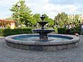 Polski: Fontanna przy ul. Chłapowskiego English: Fountain at Chłapowski Street