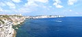 Français : les falaises et la vieille ville. English: the cliffs and the old city.