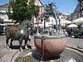 Rossmarkt mit Bronzepferd „Max“ dem Pferd von Volker von Alzey, erschaffen von Gernot Rumpf