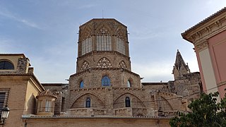 Valencia - Catedral - Cimborrio 001.jpg