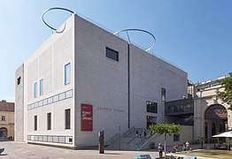 Leopold Museum, main facade