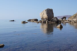 Лисья бухта, камни, Крым, Crimea.jpg