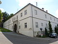 ehemaliges Dominikanerkloster unterhalb von Kirche und Schloss