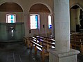 Église paroissiale de Bannalec : vue intérieure partielle.