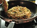 Okonomiyaki フライパンで焼いたお好み焼き