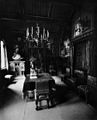 Das Speisezimmer von König Ludwig II. von Bayern in der königlichen Wohnung von Schloss Neuschwanstein, Fotografie um 1900