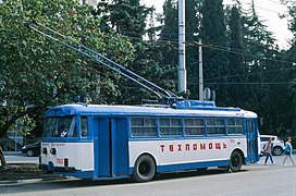 Crimean trolleybus 7012 2021-05 Alusta trolleybus station 3.jpg