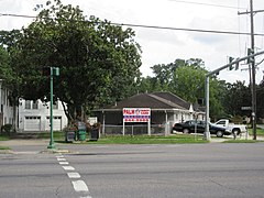 Central Avenue Old Jefferson Louisiana Psychic.jpg