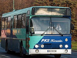 Polski: Autobus English: Coach Deutsch: Bus