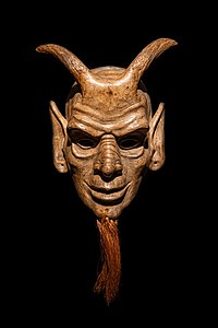 "Mask_Diabo_of_Portugal_used_on_folk_fest_and_rituals.jpg" by User:Wilfredor