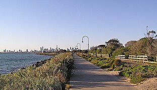 Elwood Beach & Melbourne Skyline