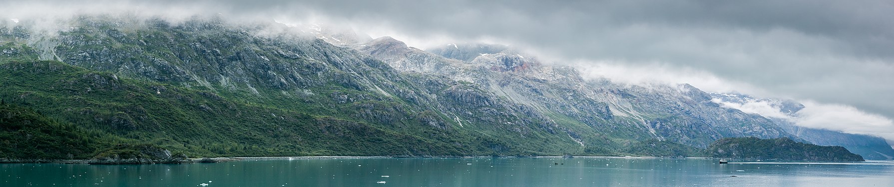 Glacier Bay National Park, Alaska, USA.