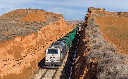 RENFE 333.388 Samper