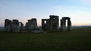 Stonehenge at sunset 05.jpg