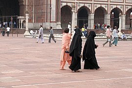 Jama Masjid, Courtyard, Women, Delhi, India.jpg