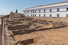 Excavaciones, la Alcazaba, Badajoz, España, 2020-07-22, DD 42.jpg