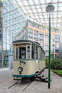 Münster, Stadthaus 3, Straßenbahn -- 2018 -- 0942