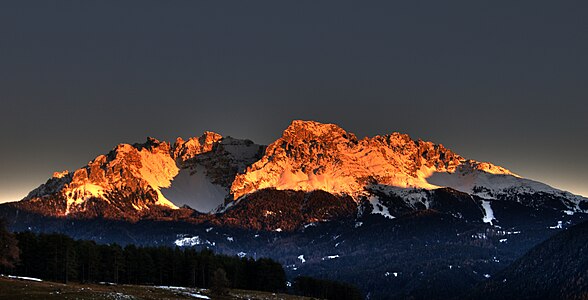 Alpenglow at Latemar mountains