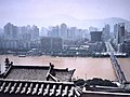 Yellow River cuts through Lanzhou / El Río Amarillo a su paso por Lanzhou