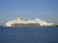 MV Oriana at Station Pier, Port Melbourne