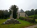 La chapelle Sainte-Tréphine et son calvaire à Trébalay 1.