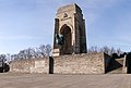 Kaiser-Wilhelm-Denkmal (monument nearby)