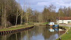 Canal de l Ourccq pres de Claye Souilly