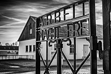 Arbeit Macht Frei Dachau 20180125-PR6A9314.jpg