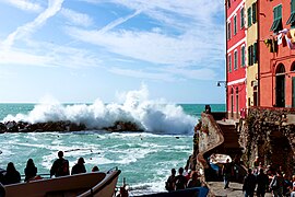 Riomaggiore, Cinque Terre, Italy.jpg