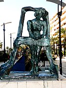 Gala asomada a la ventana. Sculpture by Salvador Dalí