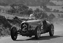 Delahaye 135 driven by John Crouch 1946.jpg