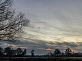 Wolkenlucht boven Broek Zuid omstreeks zonsondergang.