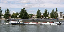 Péniche(s) sur la Seine