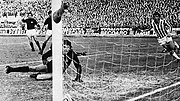 Thumbnail for File:1971–72 Serie A - Juventus v Torino - Capello's goal.jpg