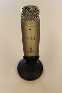 Behringer C-1U Studio Condenser Microphone.JPG