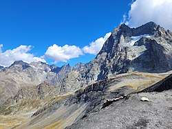 Le Sirac vu depuis le col de Vallonpierre (Parc national des Ecrin)