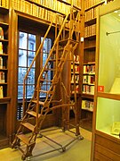 Palau Casades-Biblioteca 4.JPG