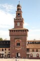 La torre detta "del Filarete", vista dal cortile principale, all'interno.