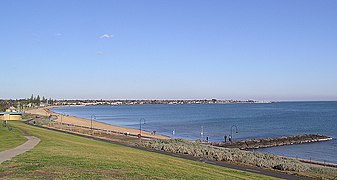 Elwood Beach & Port Philip Bay